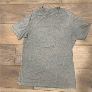 Lululemon men’s work our top
